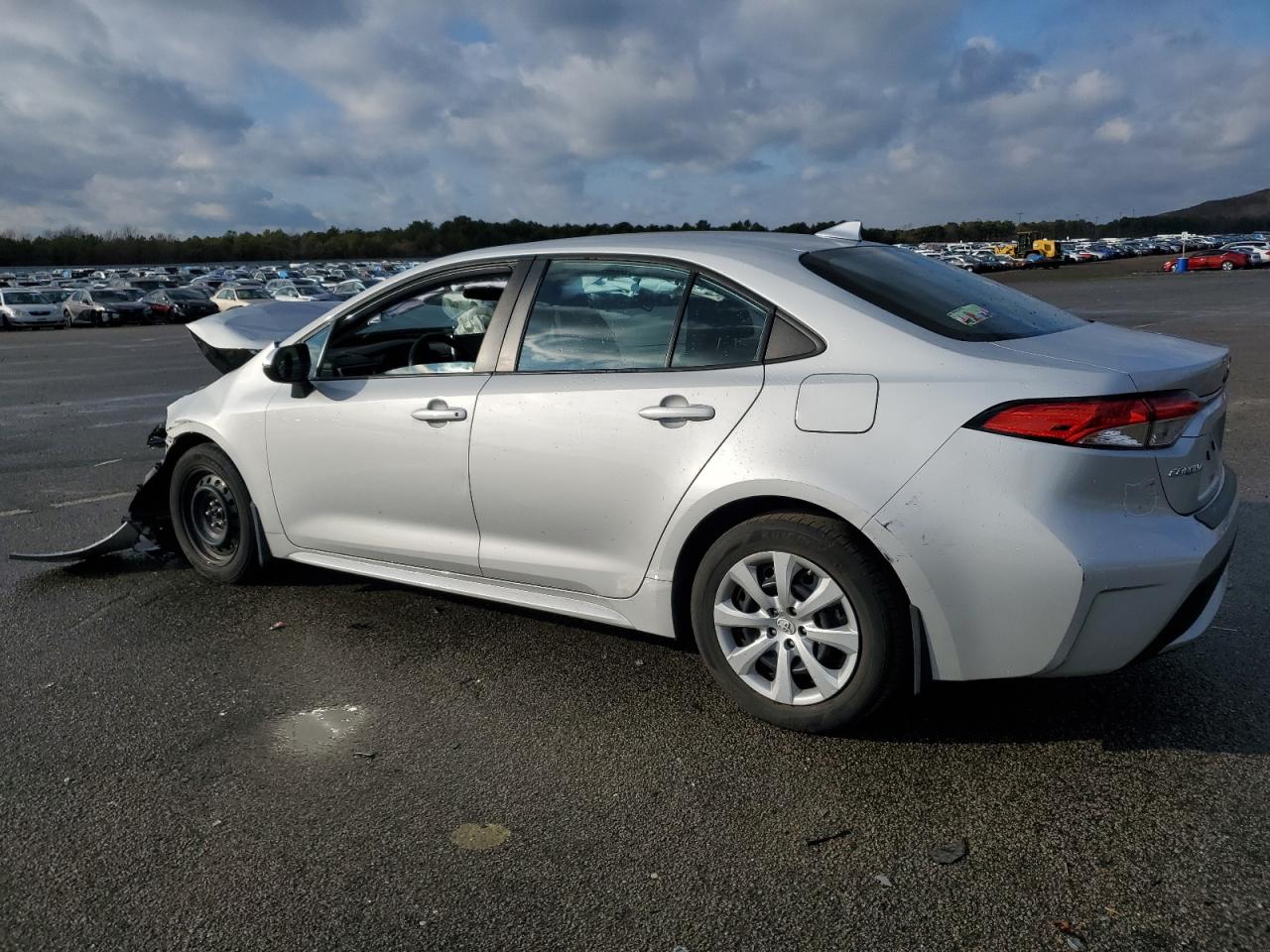 2020 Toyota Corolla VIN 5YFEPRAE1LP081360 Copart auction photo, front end / side damage thumbnail 2