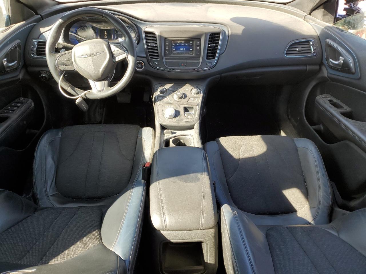 2015 Chrysler 200 VIN 1C3CCCBG8FN516283 Copart auction photo, side / front end damage thumbnail 8
