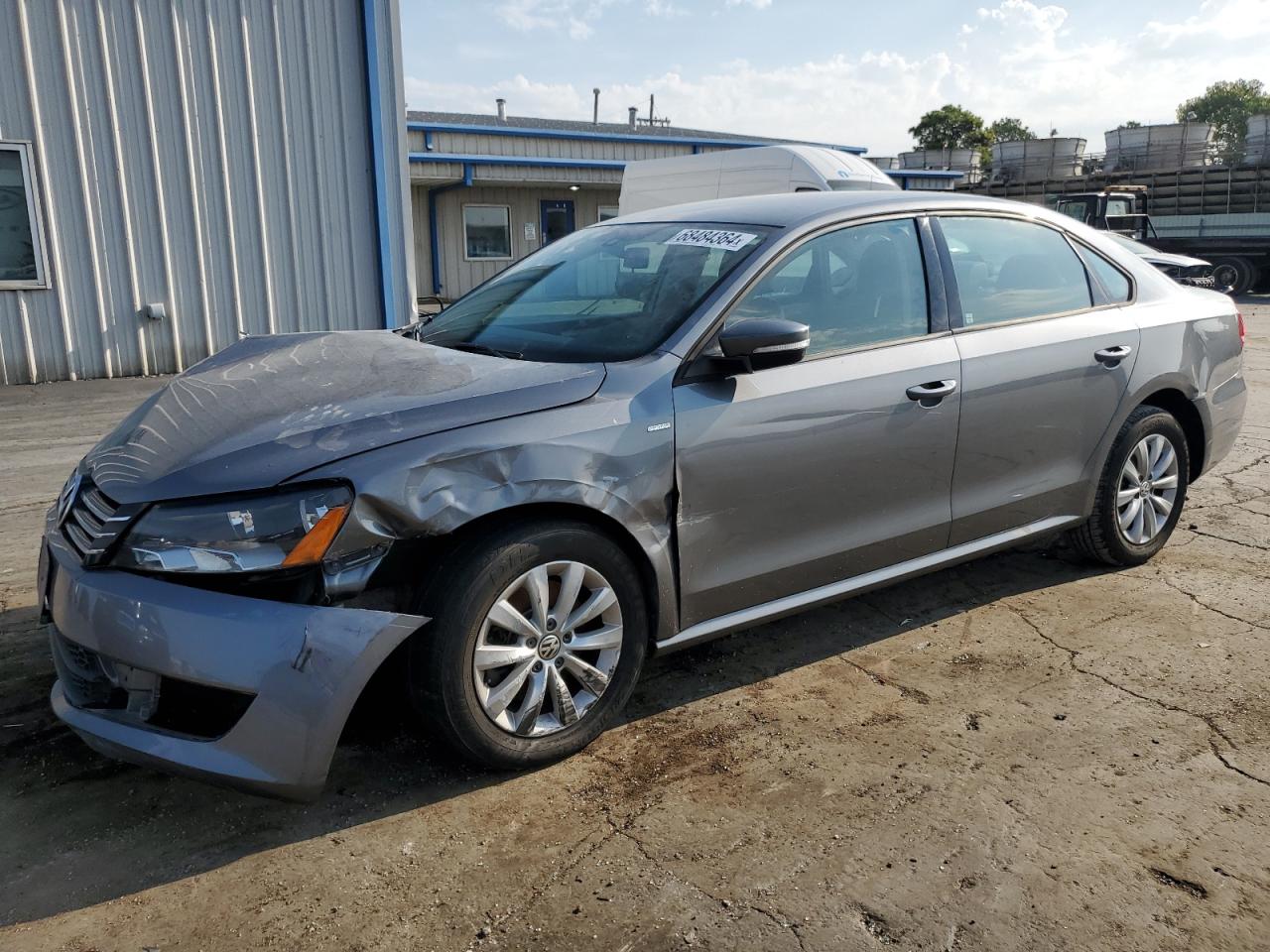 2015 Volkswagen Passat VIN 1VWAT7A34FC070554