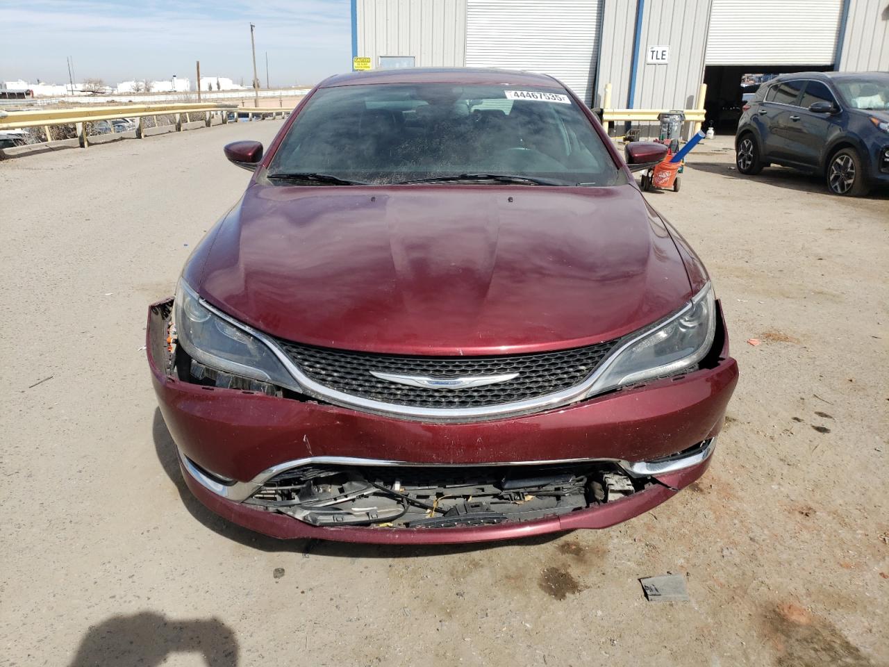2015 Chrysler 200 VIN 1C3CCCCG5FN726516 Copart auction photo, front end / rear end damage thumbnail 5