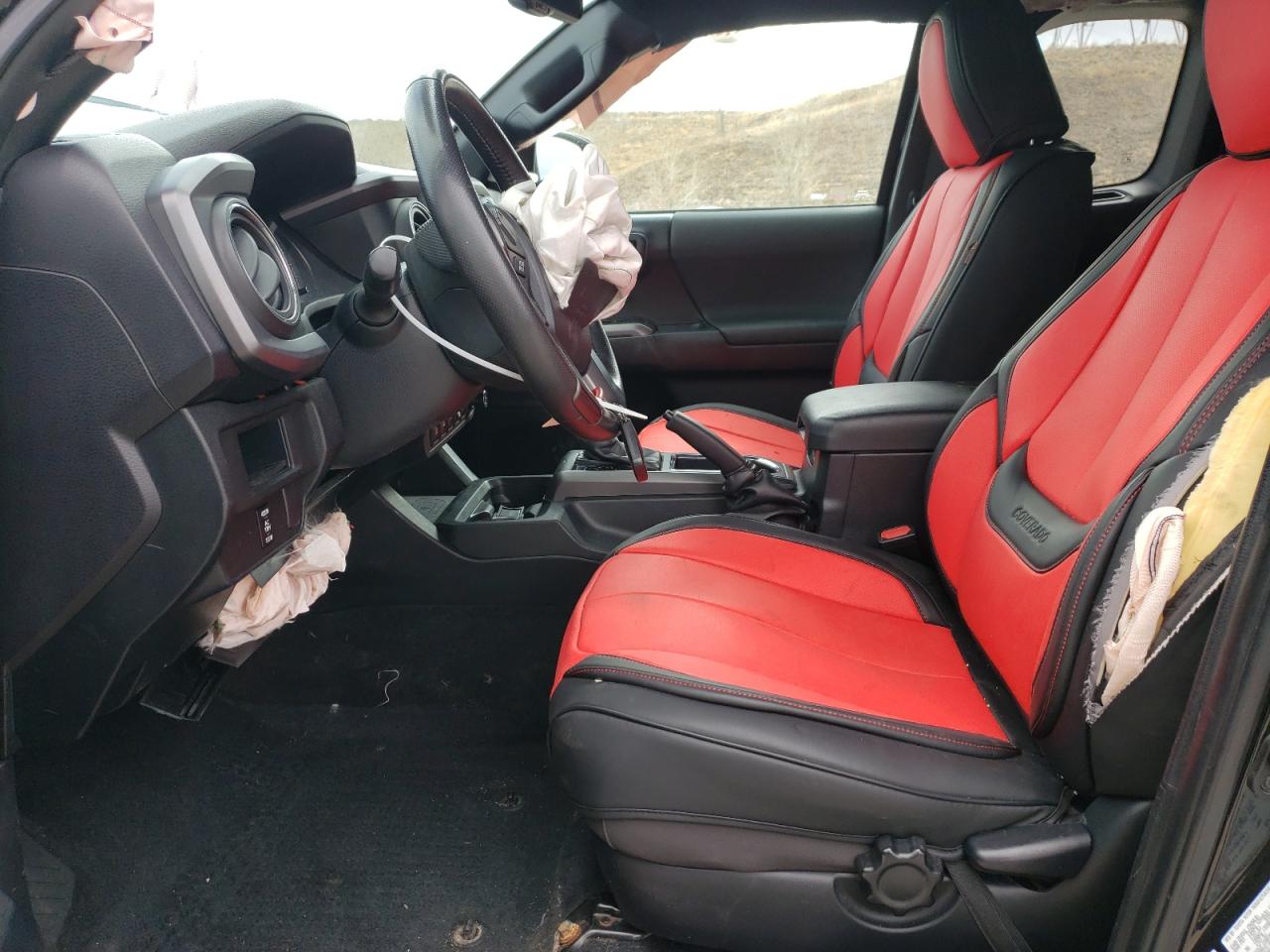 2017 Toyota Tacoma VIN 5TFSZ5AN5HX048554 Copart auction photo, front end / side damage thumbnail 7
