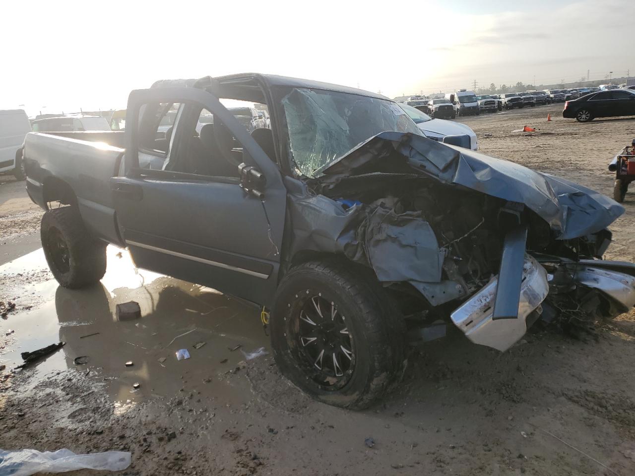 2006 Chevrolet Silverado VIN 2GCEC19V461344655 Copart auction photo, all over damage thumbnail 4