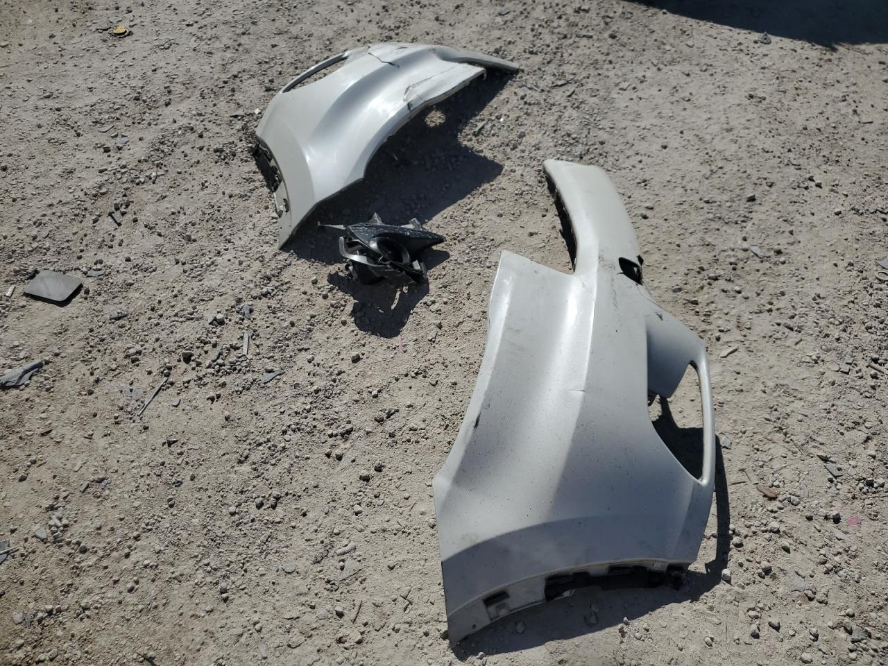 2016 Toyota Highlander VIN 5TDKKRFH0GS128251 Copart auction photo, front end damage thumbnail 13