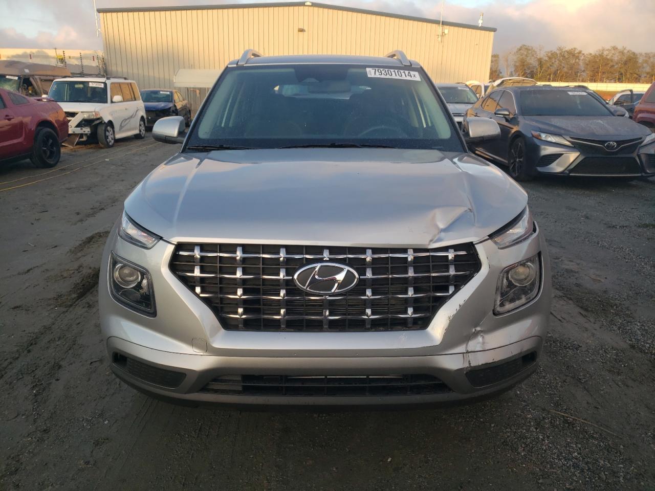 2024 Hyundai Venue VIN KMHRC8A35RU329171 Copart auction photo, rear end / front end damage thumbnail 5