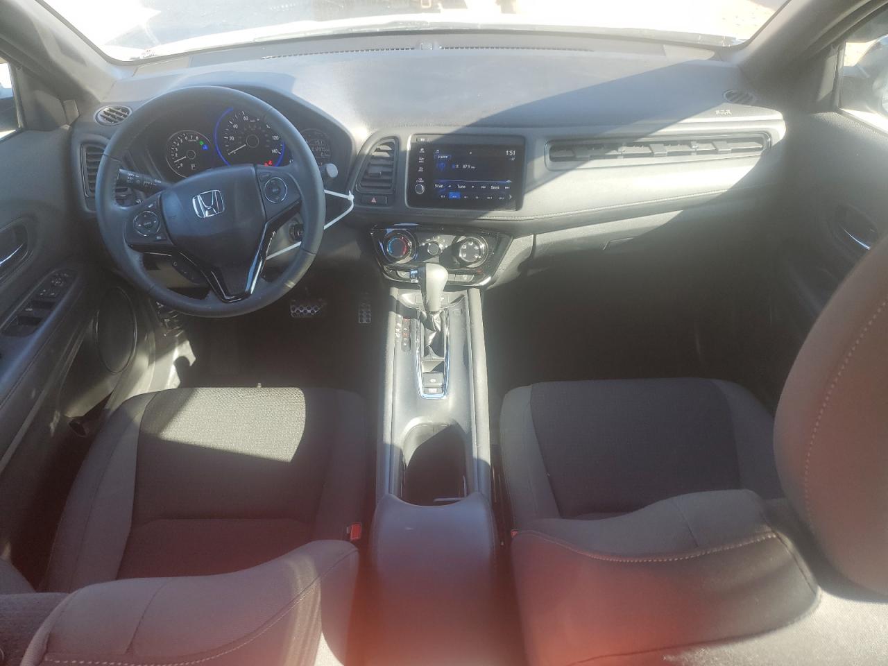 2019 Honda HR-V VIN 3CZRU5H11KM714395 Copart auction photo, front end / minor dent/scratches damage thumbnail 8