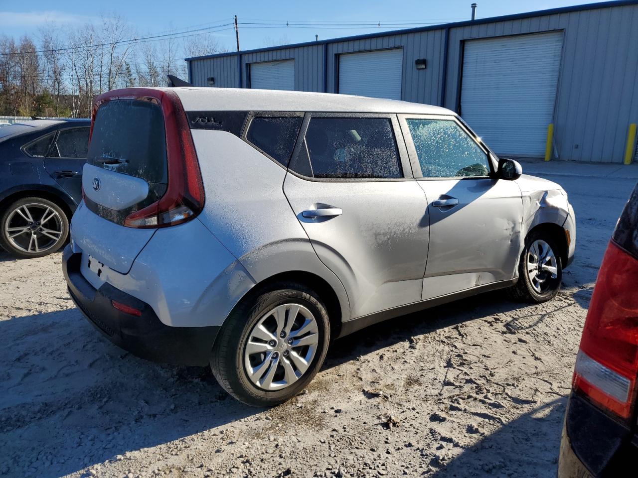 2020 KIA Soul VIN KNDJ23AU9L7715632 Copart auction photo, side damage thumbnail 3