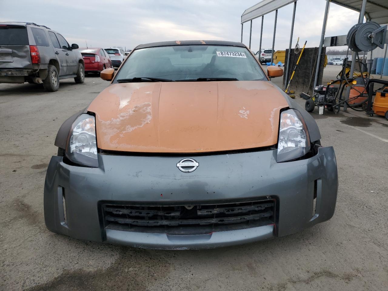 2004 Nissan 350Z VIN JN1AZ34D84T165195 Copart auction photo, all over damage thumbnail 5