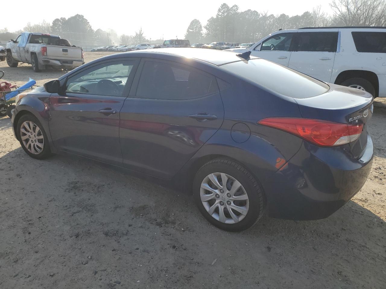 2012 Hyundai Elantra VIN 5NPDH4AE7CH095658 Copart auction photo, front end / minor dent/scratches damage thumbnail 2