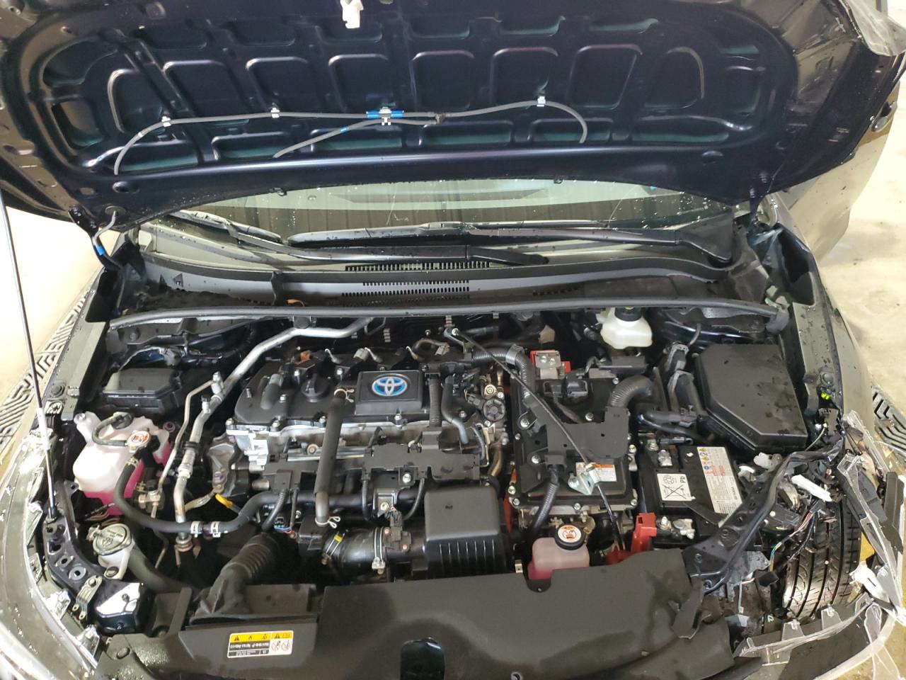 2024 Toyota Corolla VIN JTDBCMFE9RJ035654 Copart auction photo, front end / side damage thumbnail 11