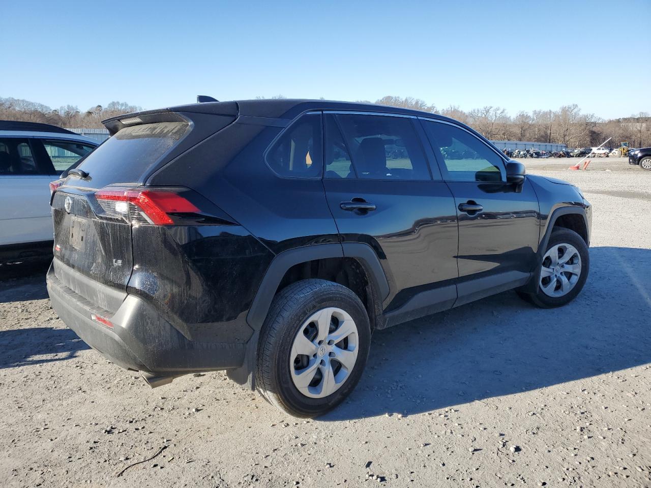 2024 Toyota RAV 4 VIN 2T3H1RFV2RW322610 Copart auction photo, all over / minor dent/scratches damage thumbnail 3