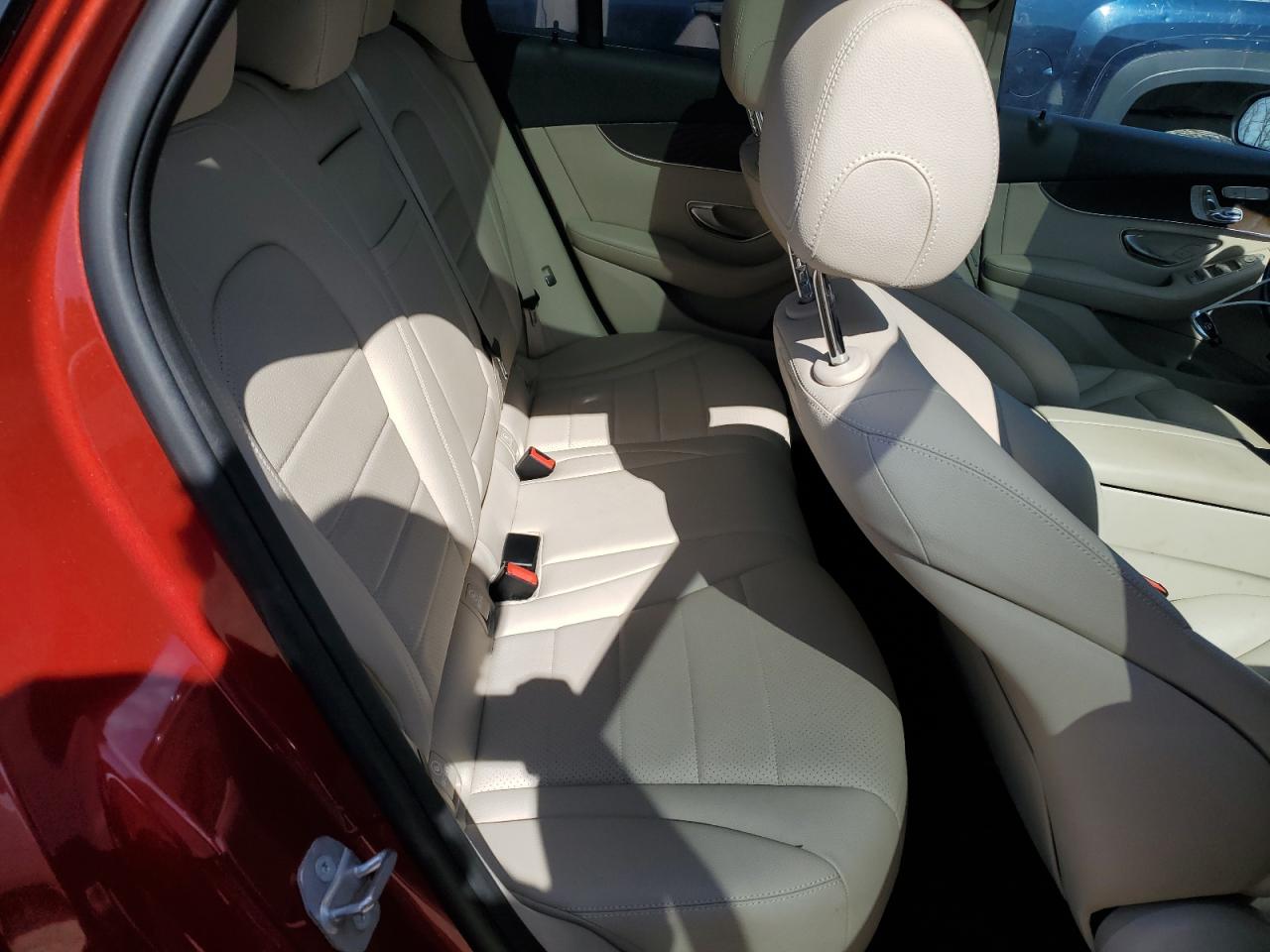 2018 Mercedes-Benz GLC VIN WDC0G4KB1JV062782 Copart auction photo, minor dent/scratches damage thumbnail 10