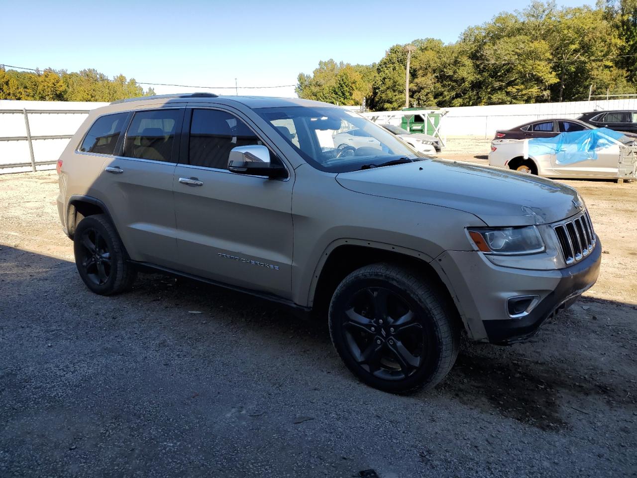 2014 Jeep Grand Cherokee VIN 1C4RJEBG5EC212829 Copart auction photo, normal wear / minor dent/scratches damage thumbnail 4