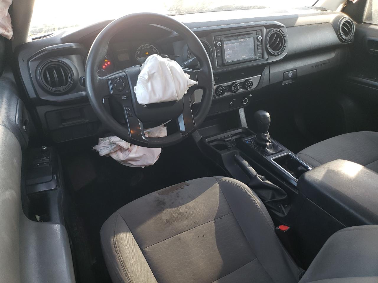 2017 Toyota Tacoma VIN 5TFRX5GN9HX087031 Copart auction photo, front end damage thumbnail 8