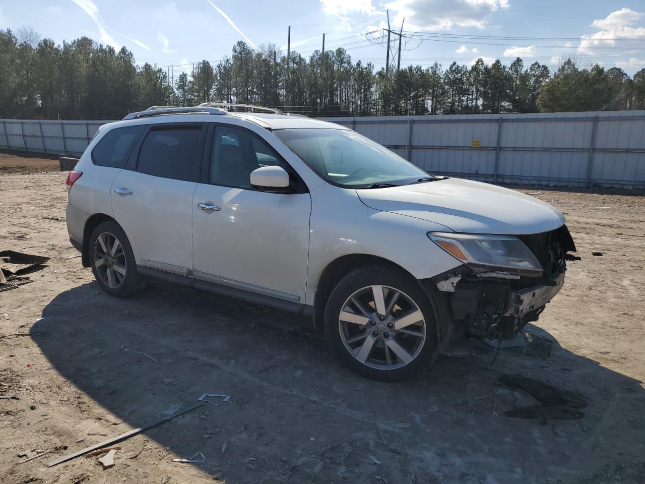 2014 Nissan Pathfinder VIN 5N1AR2MM9EC625503 Copart auction photo, front end / mechanical damage thumbnail 4