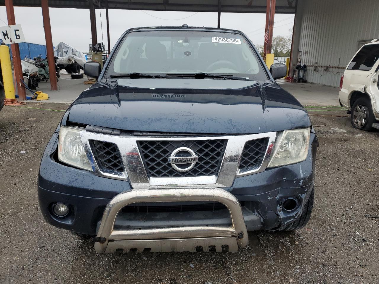 2016 Nissan Navara (Frontier) VIN 1N6AD0ER0GN742828 Copart auction photo, front end damage thumbnail 5