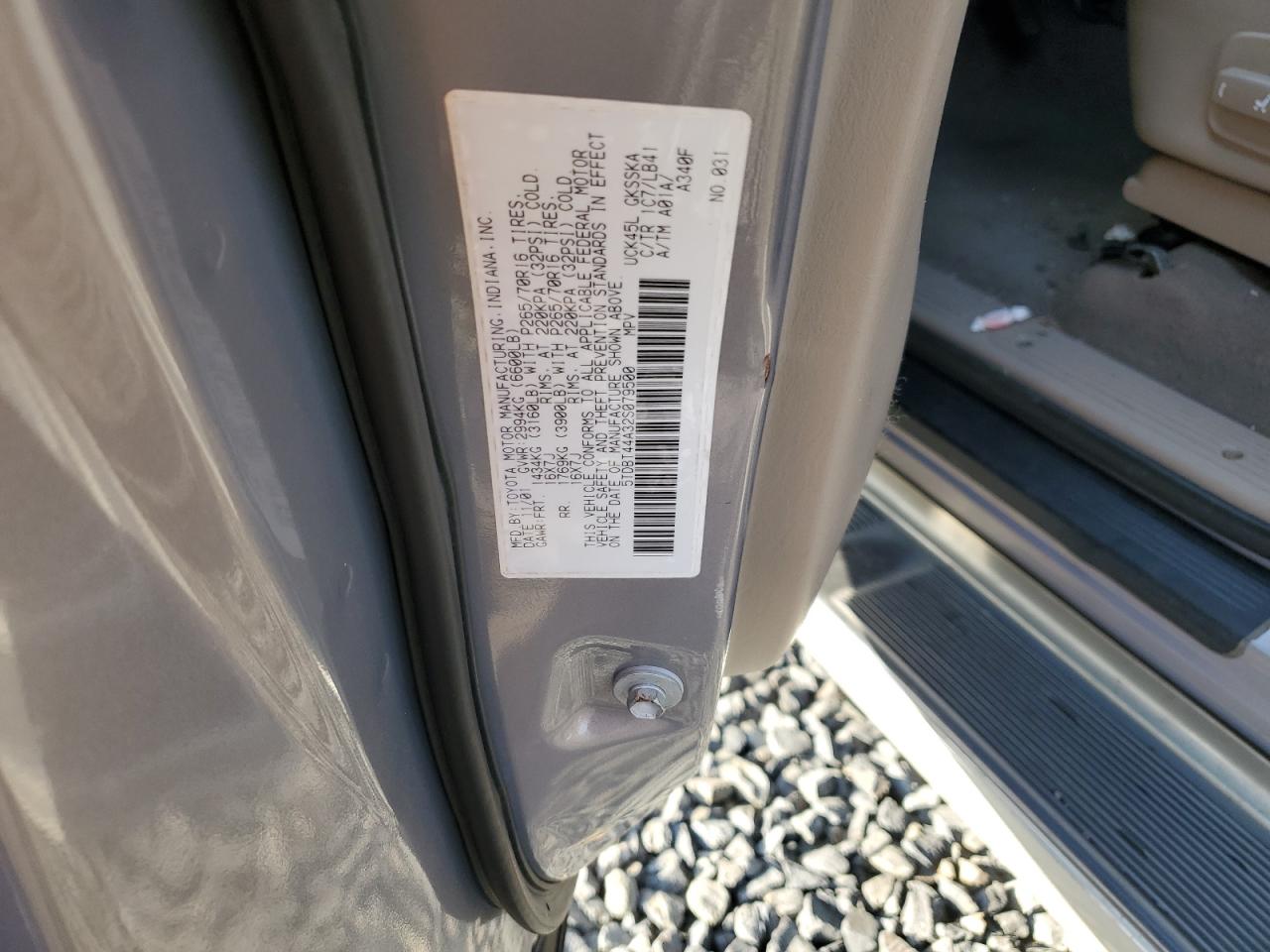 2002 Toyota Sequoia VIN 5TDBT44A32S079500 Copart auction photo, front end damage thumbnail 14