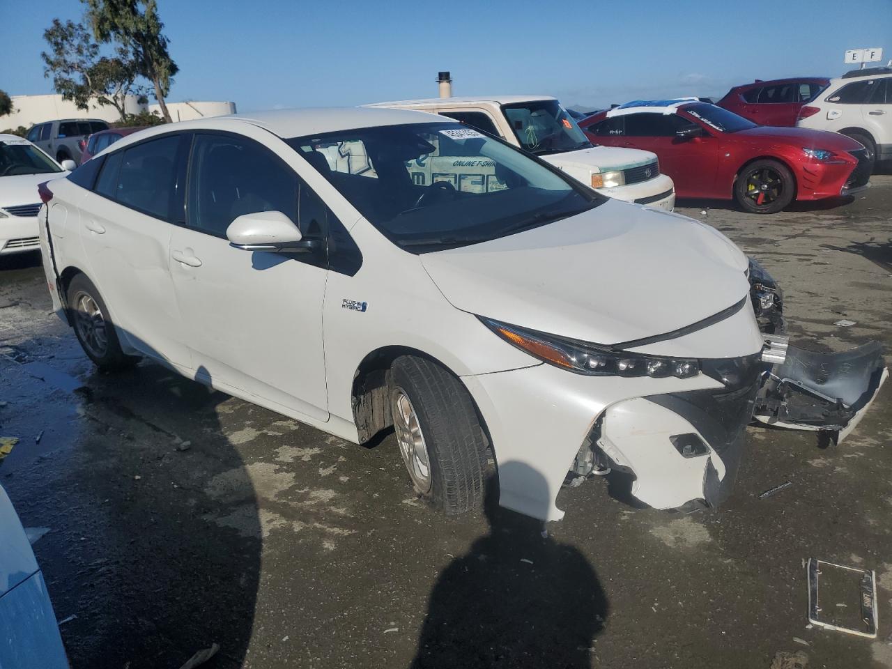 2018 Toyota Prius VIN JTDKARFPXJ3079207 Copart auction photo, all over damage thumbnail 4