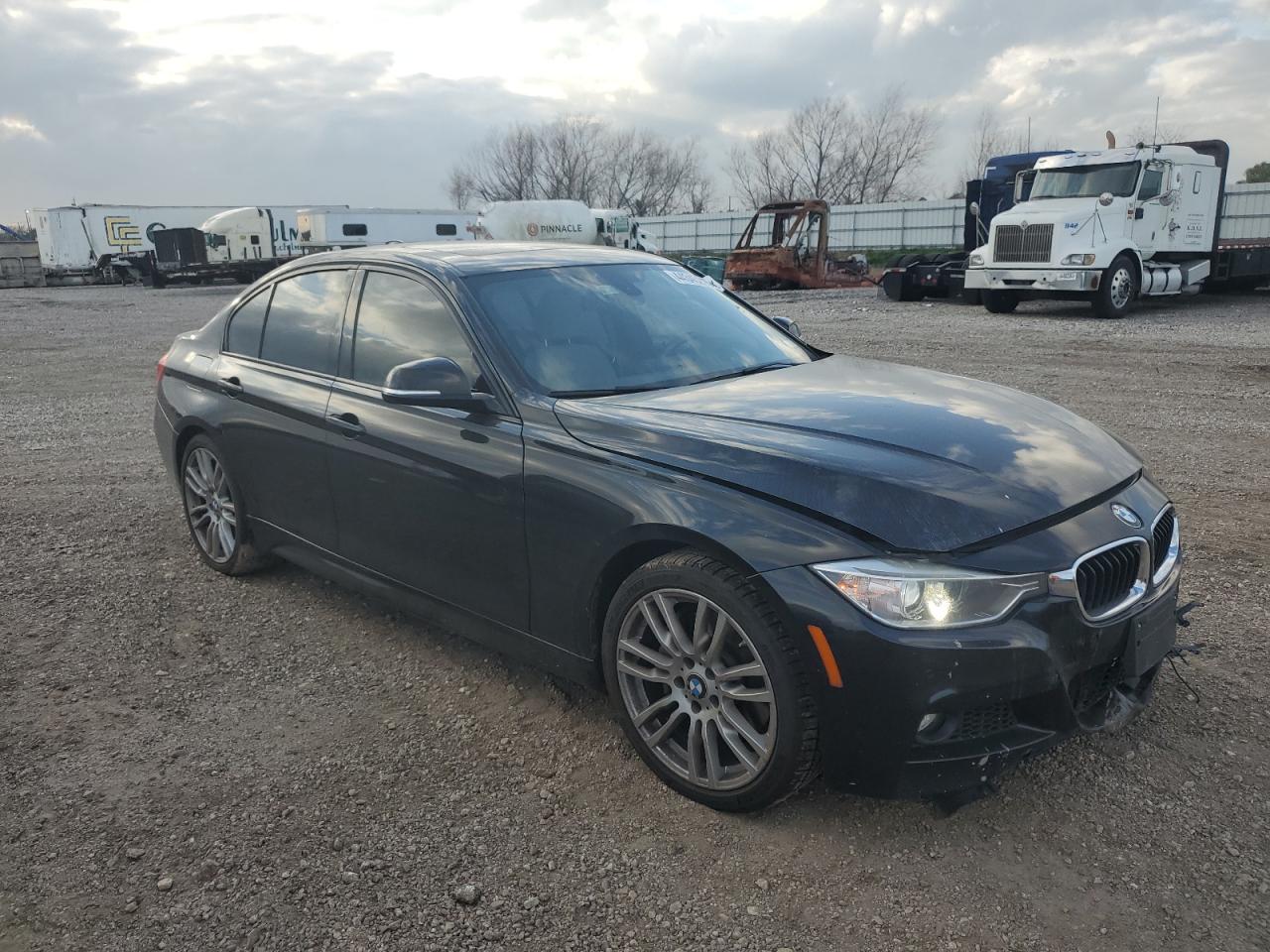 2015 BMW 3er VIN WBA3A9G50FNS66126 Copart auction photo, front end damage thumbnail 4