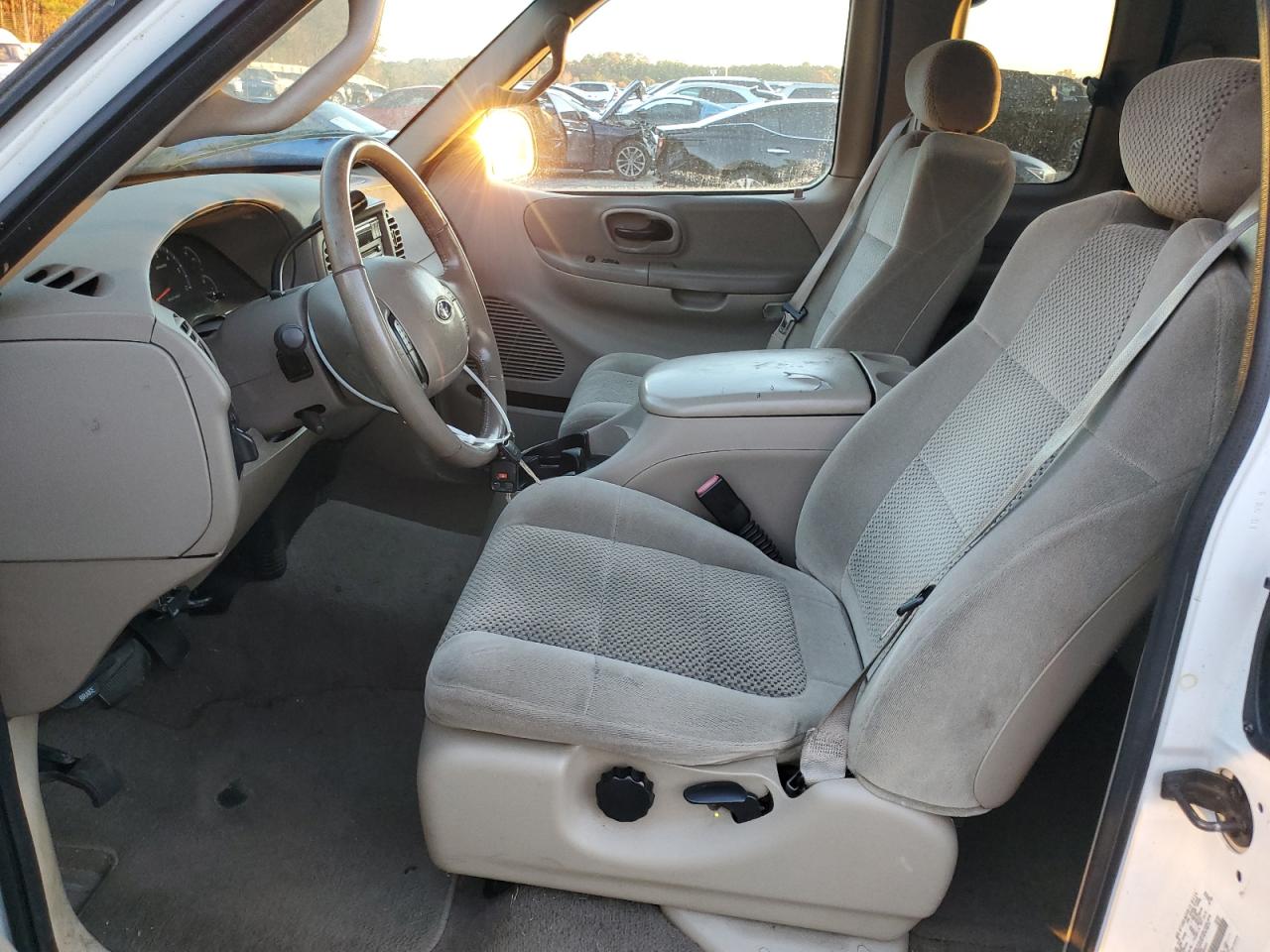 2002 Ford F-150 VIN 1FTRX172X2KA82097 Copart auction photo, all over damage thumbnail 7