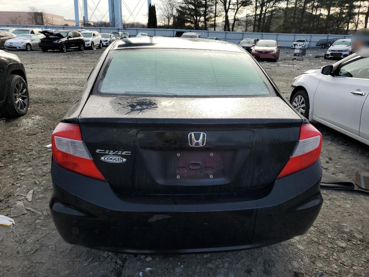 2012 Honda Civic VIN 19XFB2F53CE016224 Copart auction photo, side / front end damage thumbnail 6