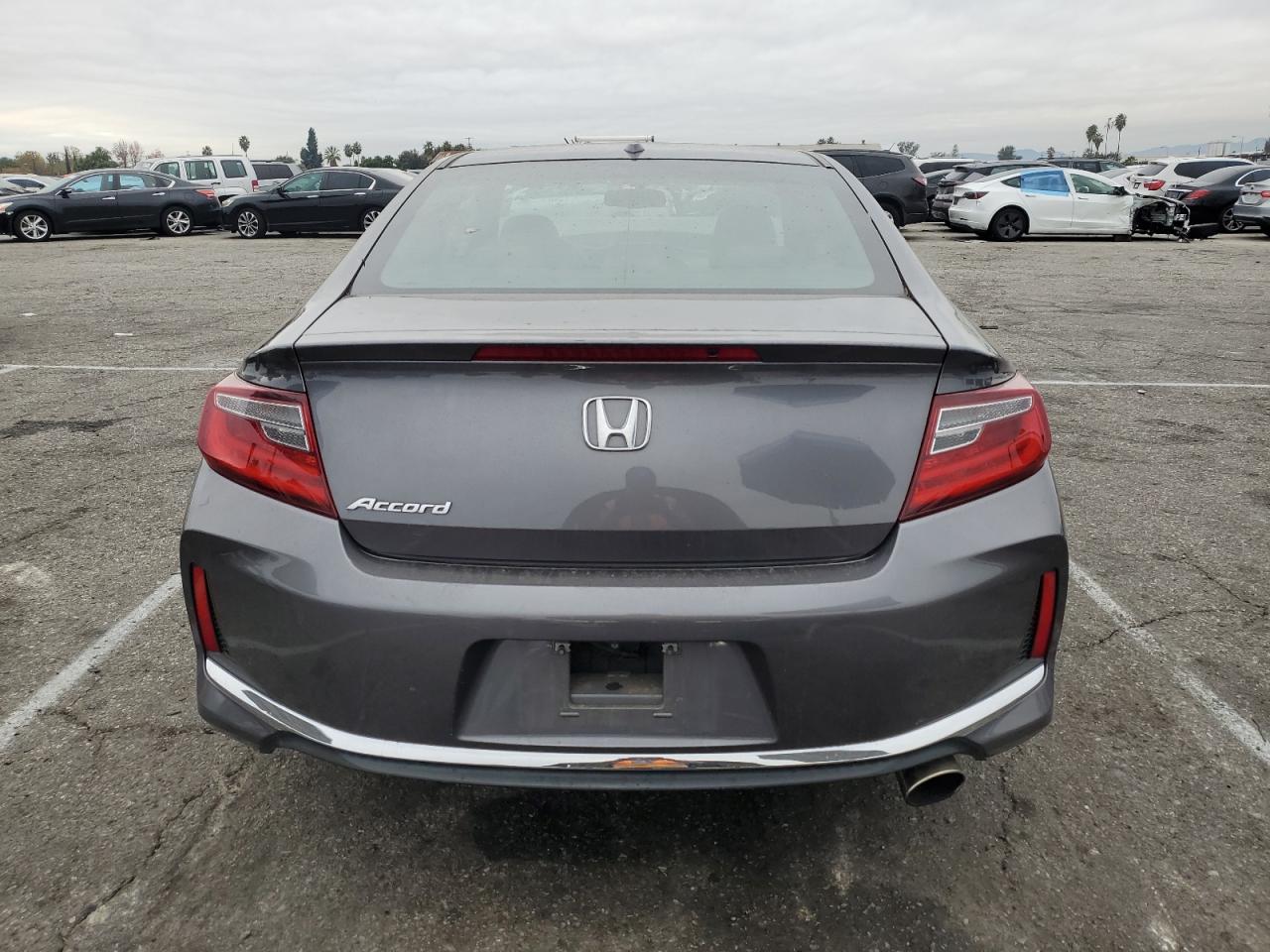 2017 Honda Accord VIN 1HGCT1B87HA006706 Copart auction photo, front end / minor dent/scratches damage thumbnail 6