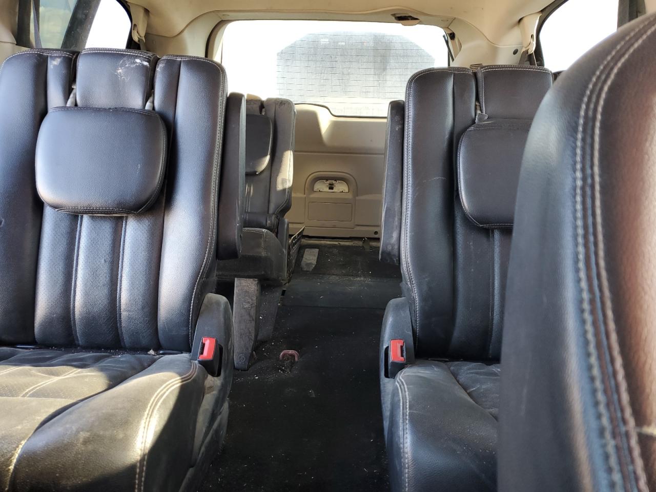 2012 Chrysler Town & Country VIN 2C4RC1BGXCR415500 Copart auction photo, side damage thumbnail 10