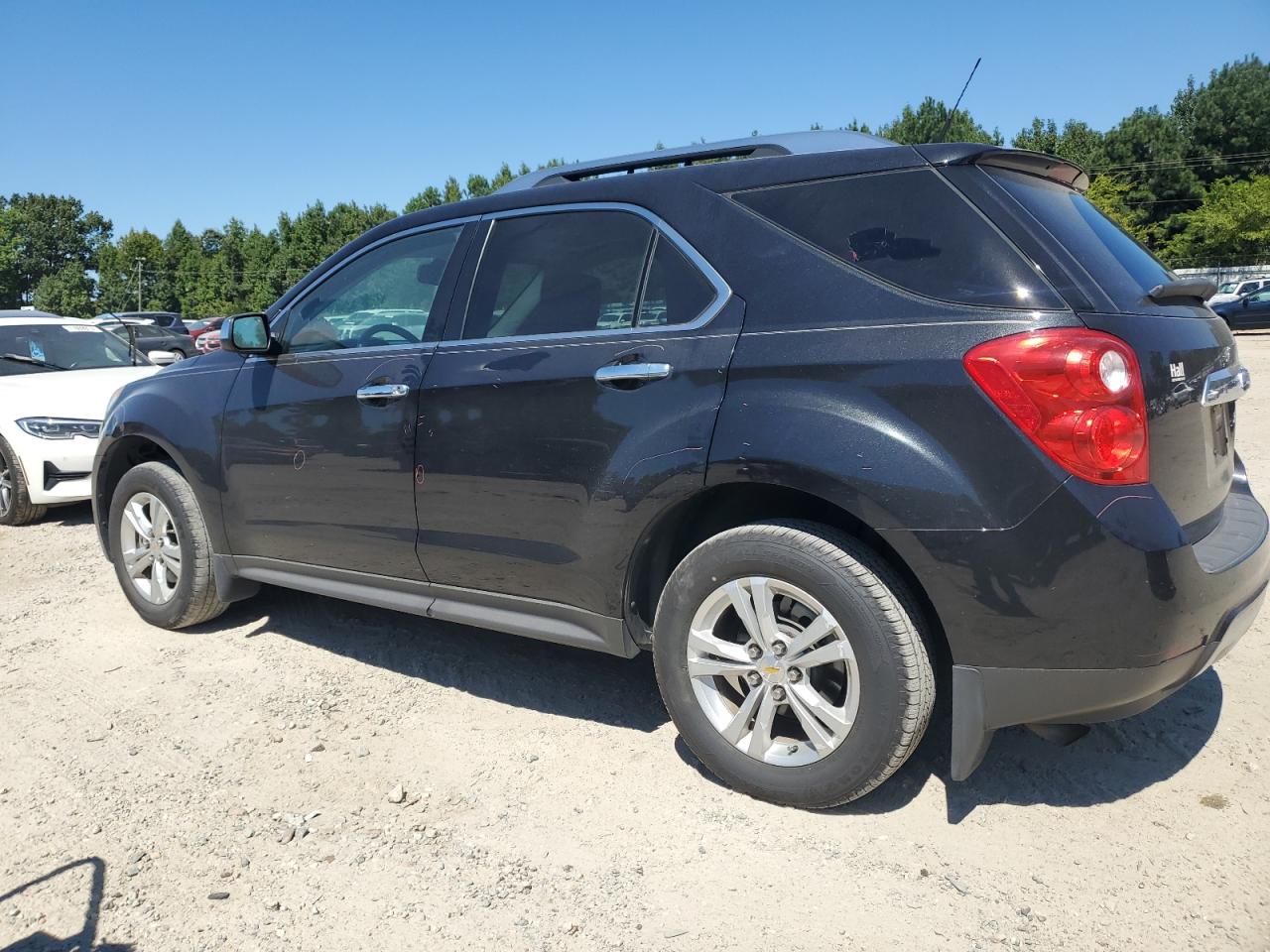 2011 Chevrolet Equinox VIN 2CNALPEC1B6444789 Copart auction photo, front end / side damage thumbnail 2