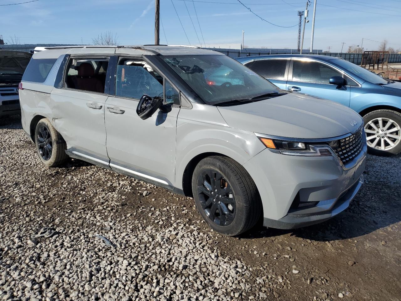 2024 KIA Carnival VIN KNDNE5H38R6336749 Copart auction photo, all over damage thumbnail 4