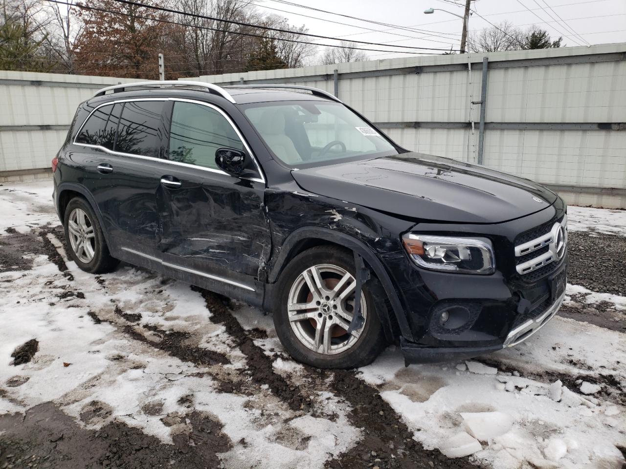 2020 Mercedes-Benz GLB VIN W1N4M4HB1LW032727 Copart auction photo, side / front end damage thumbnail 4