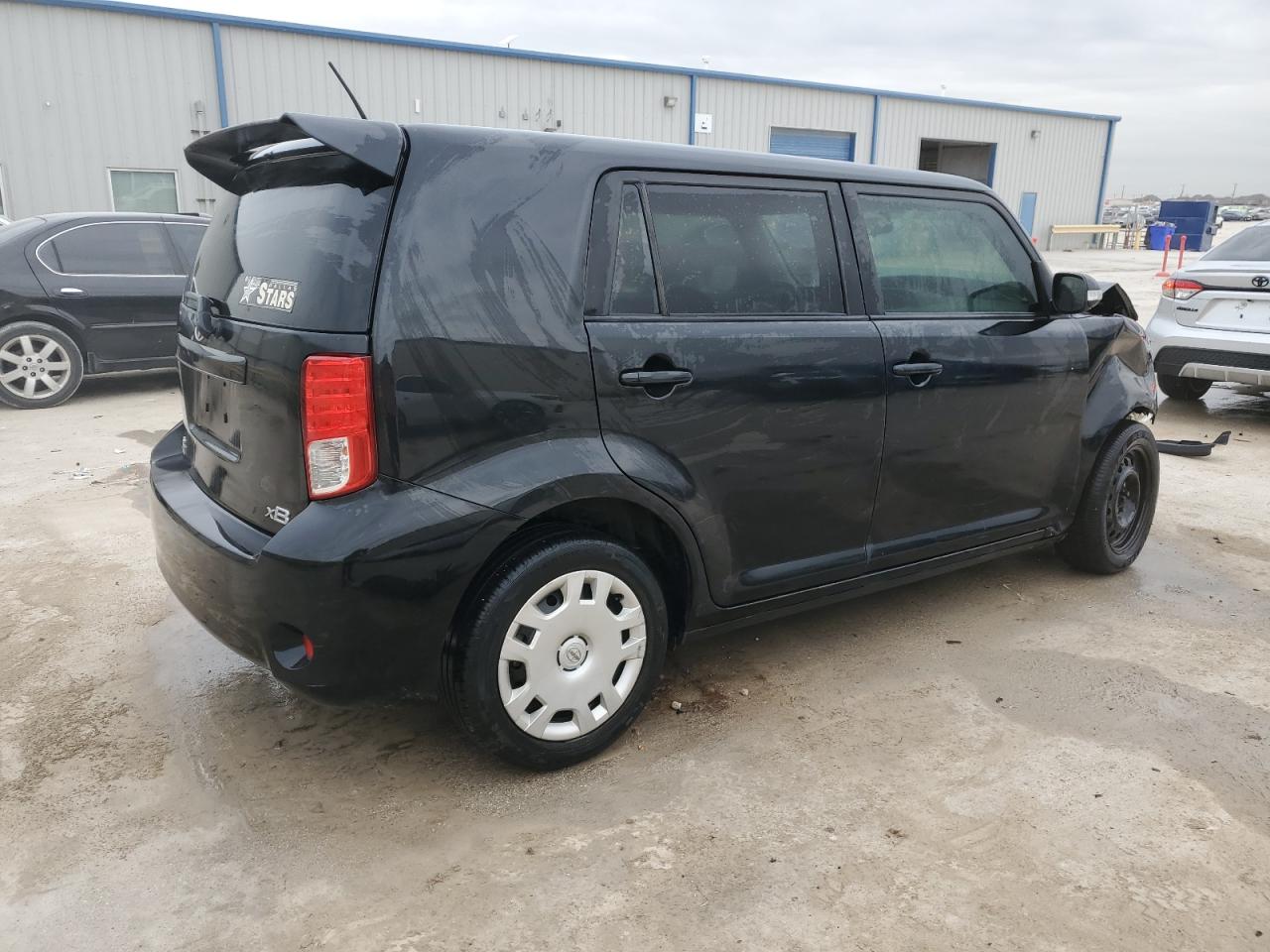 2011 Toyota xB VIN JTLZE4FE7B1138736 Copart auction photo, front end / minor dent/scratches damage thumbnail 3