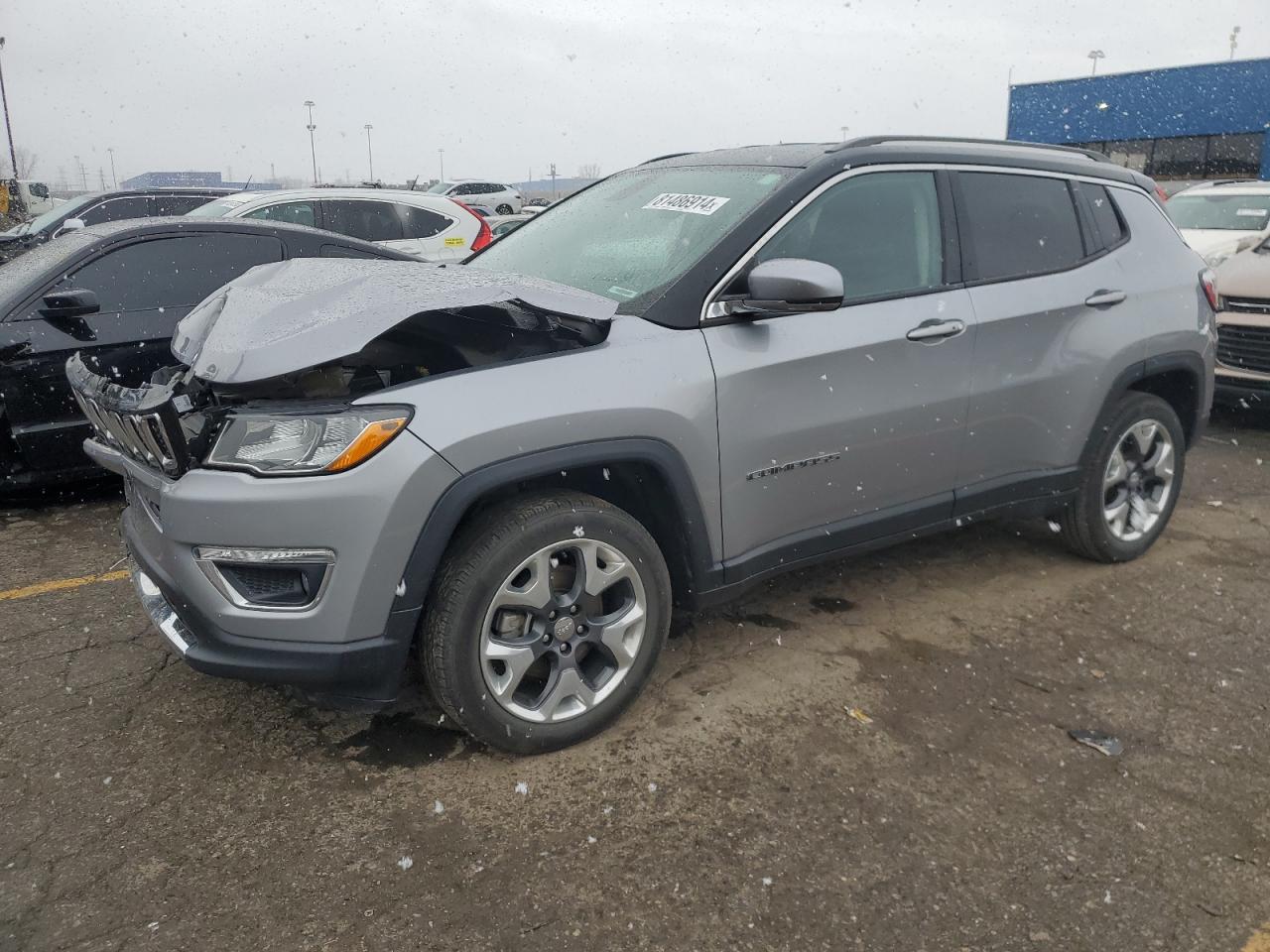 2018 Jeep Compass VIN 3C4NJDCB9JT360329