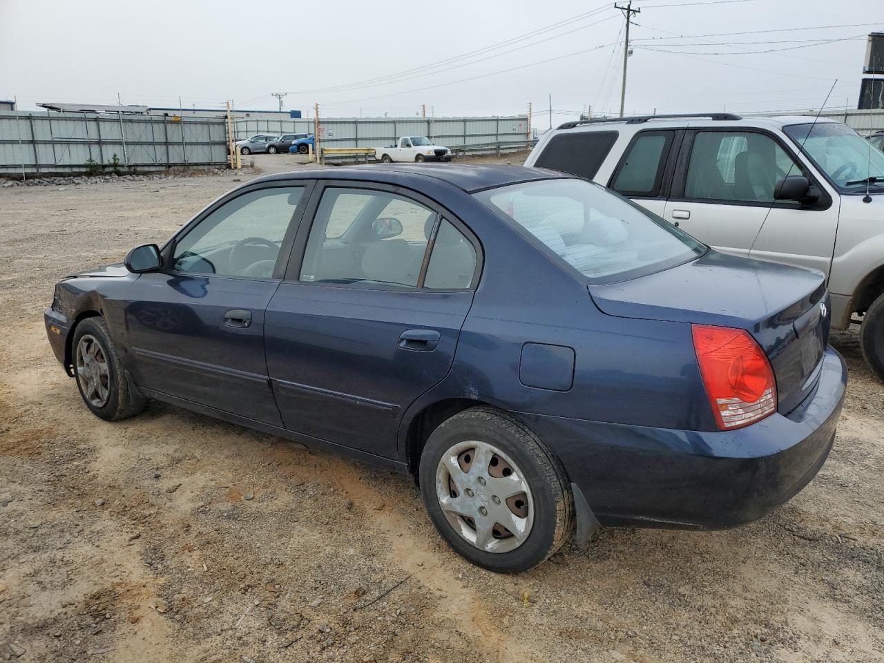 2005 Hyundai Elantra VIN KMHDN46D85U186001 Copart auction photo, front end damage thumbnail 2