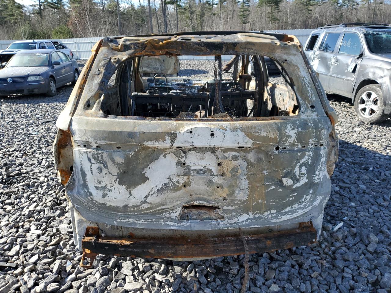 2017 Ford Explorer VIN 1FM5K8D87HGA14040 Copart auction photo, all over damage thumbnail 6