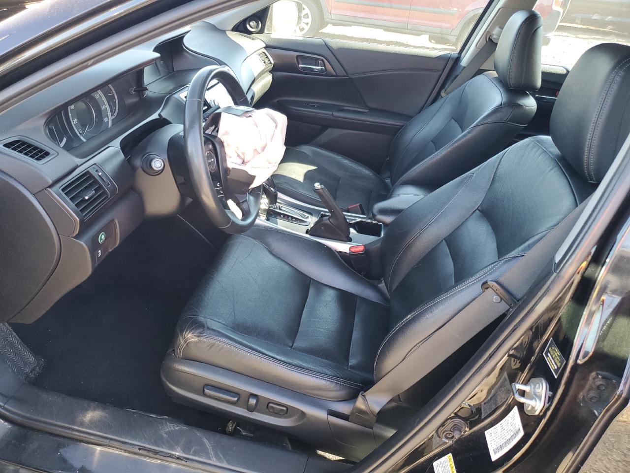 2015 Honda Accord VIN 1HGCR2F81FA177897 Copart auction photo, front end / side damage thumbnail 7