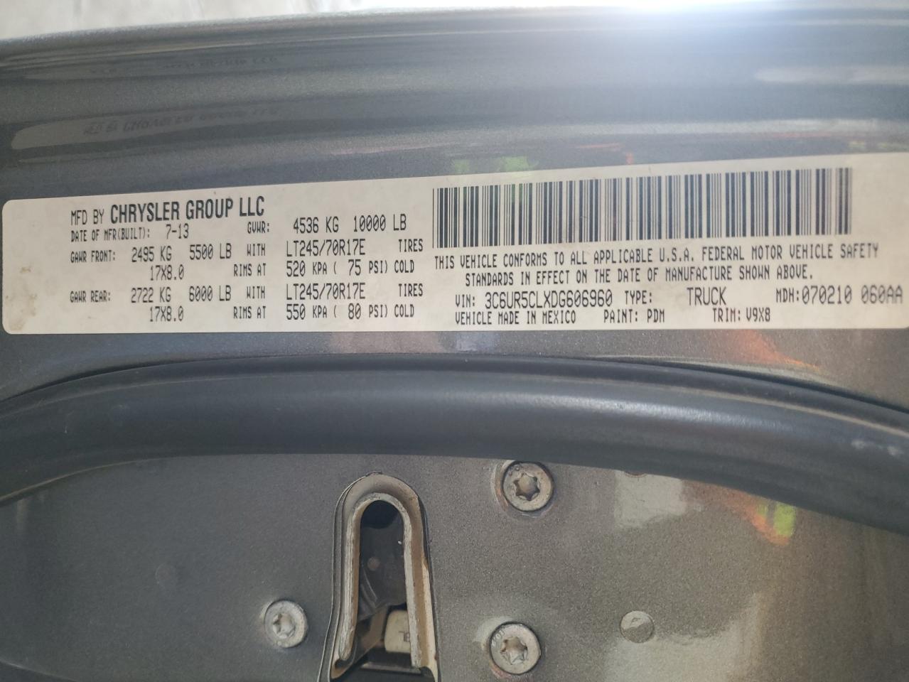 2013 RAM 2500 VIN 3C6UR5CLXDG606960 Copart auction photo, side damage thumbnail 12