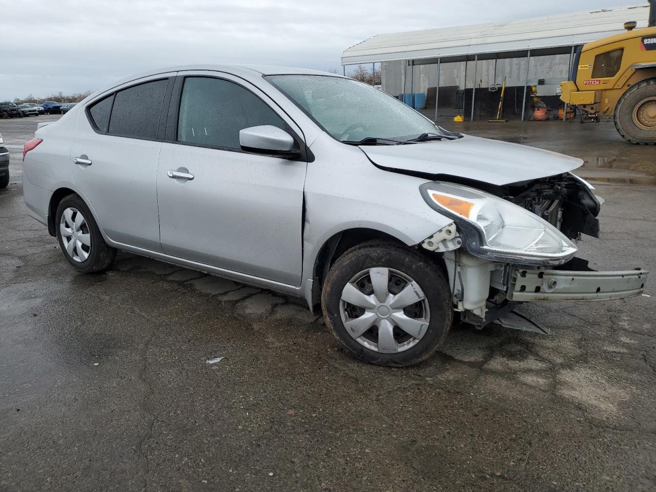 2016 Nissan Versa VIN 3N1CN7AP5GL847809 Copart auction photo, front end damage thumbnail 4