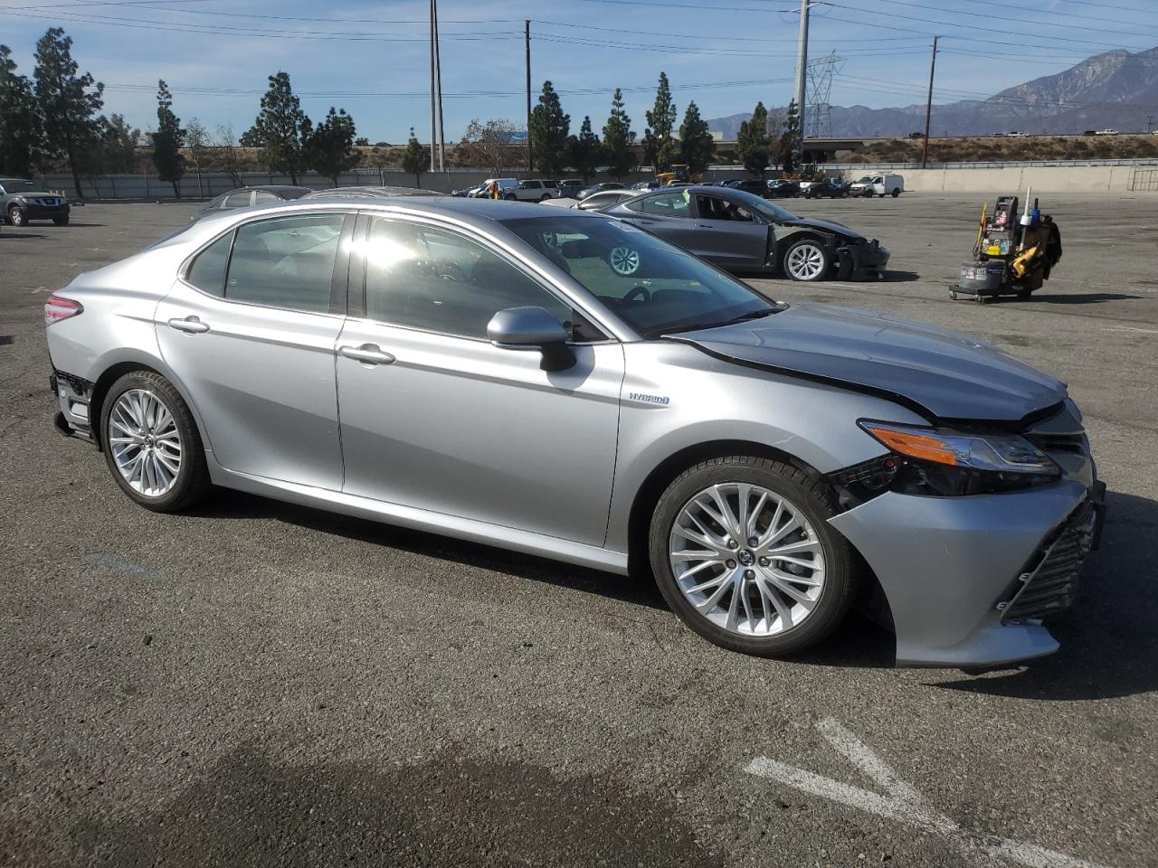 2019 Toyota Camry VIN 4T1B21HK6KU514604 Copart auction photo, all over damage thumbnail 4