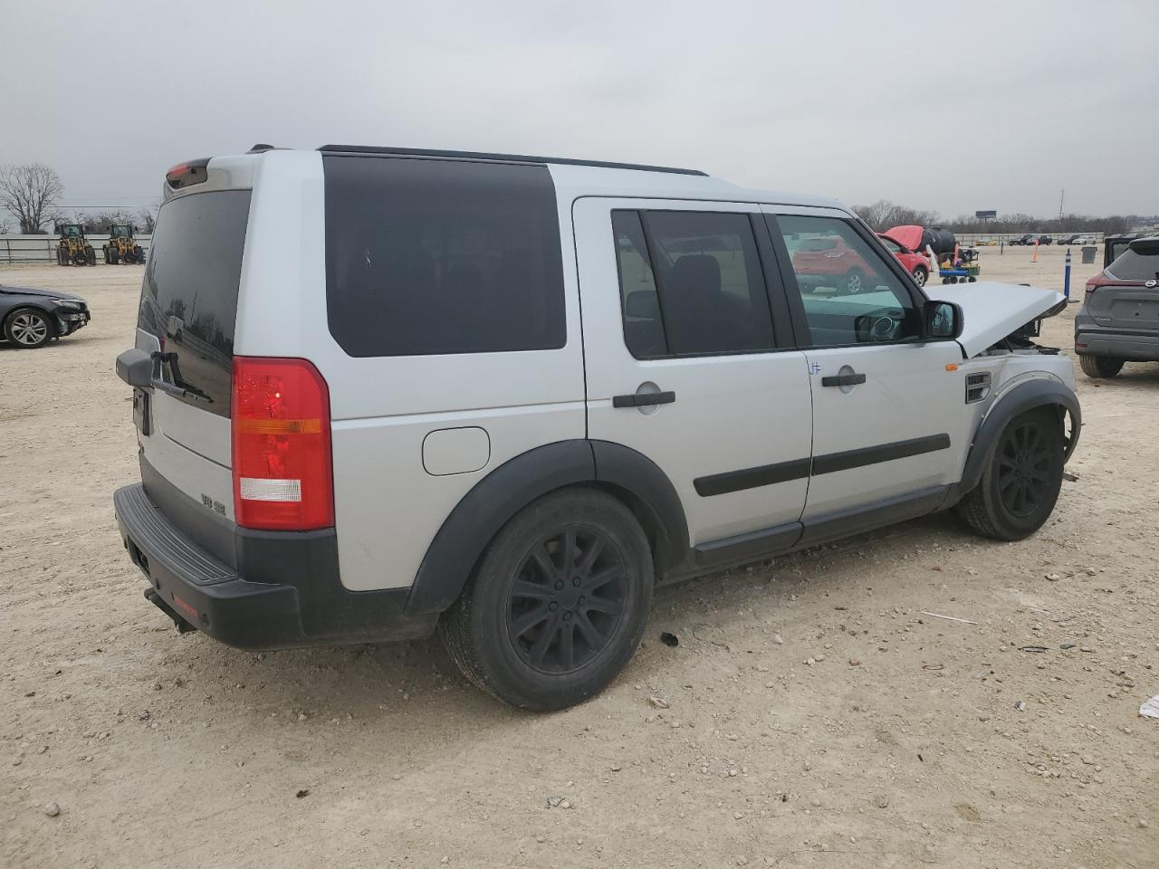 2008 Land Rover LR3 VIN SALAE25408A482268 Copart auction photo, front end / side damage thumbnail 3