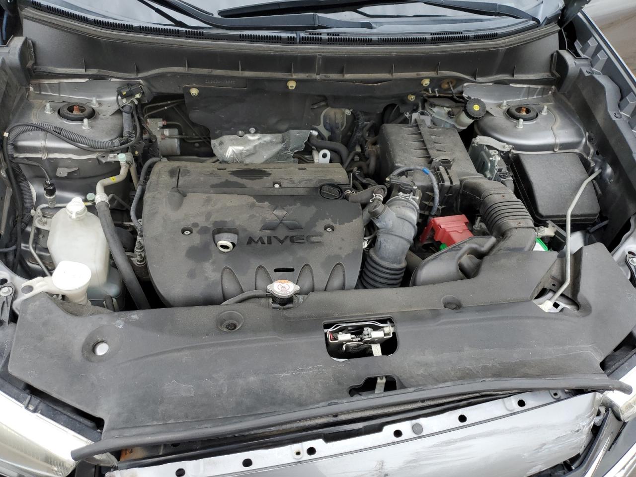 2018 Mitsubishi Outlander VIN JA4AP3AU0JU008882 Copart auction photo, front end damage thumbnail 12