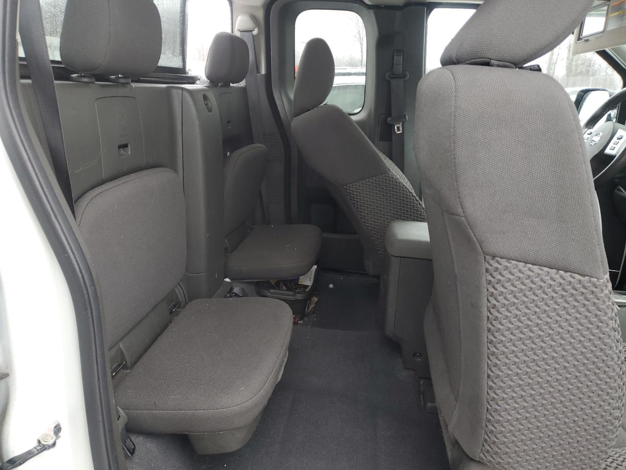 2019 Nissan Navara (Frontier) VIN 1N6AD0CW9KN877209 Copart auction photo, rear end / minor dent/scratches damage thumbnail 10
