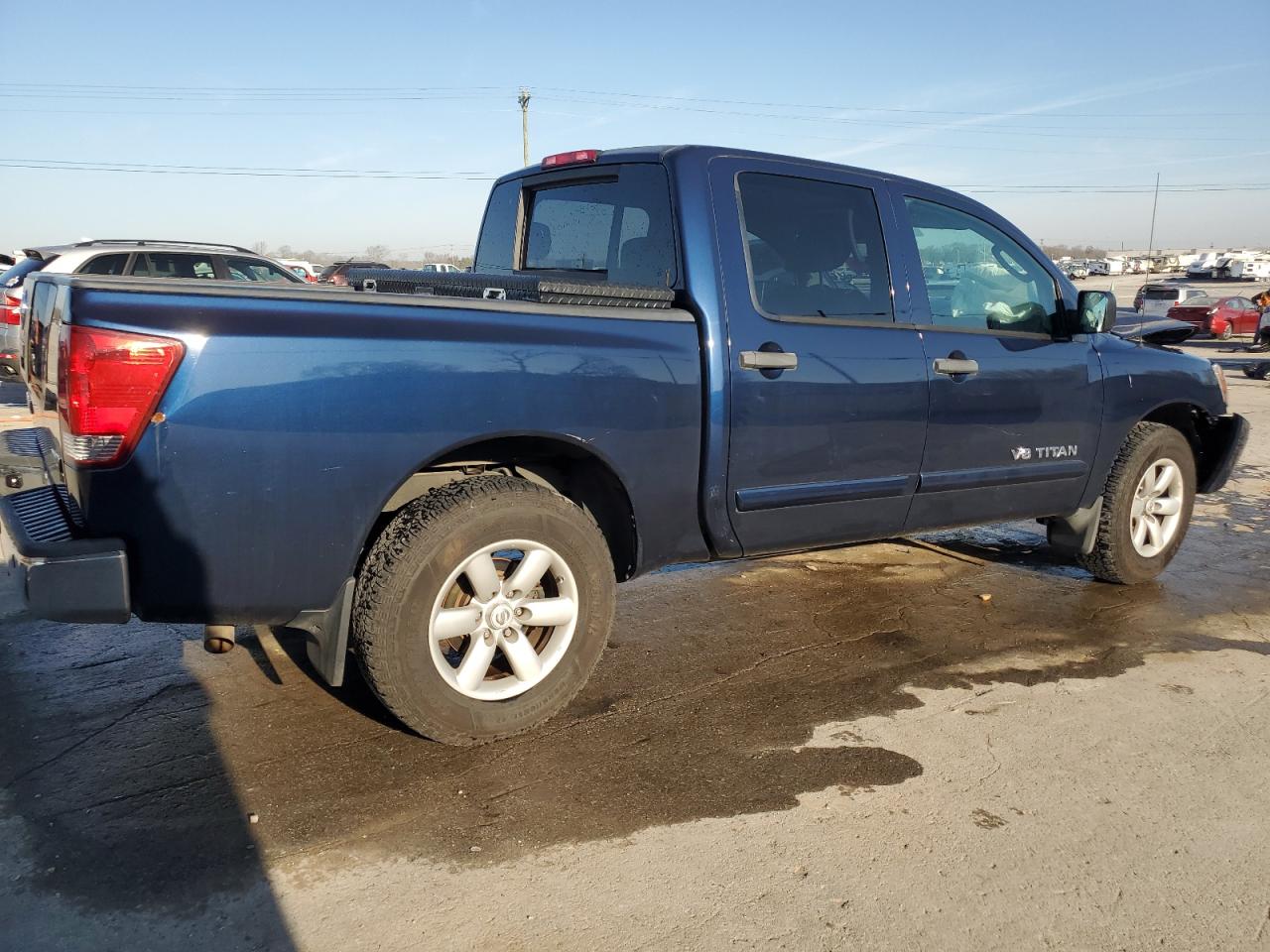 2011 Nissan Titan VIN 1N6BA0ED8BN300633 Copart auction photo, front end / side damage thumbnail 3