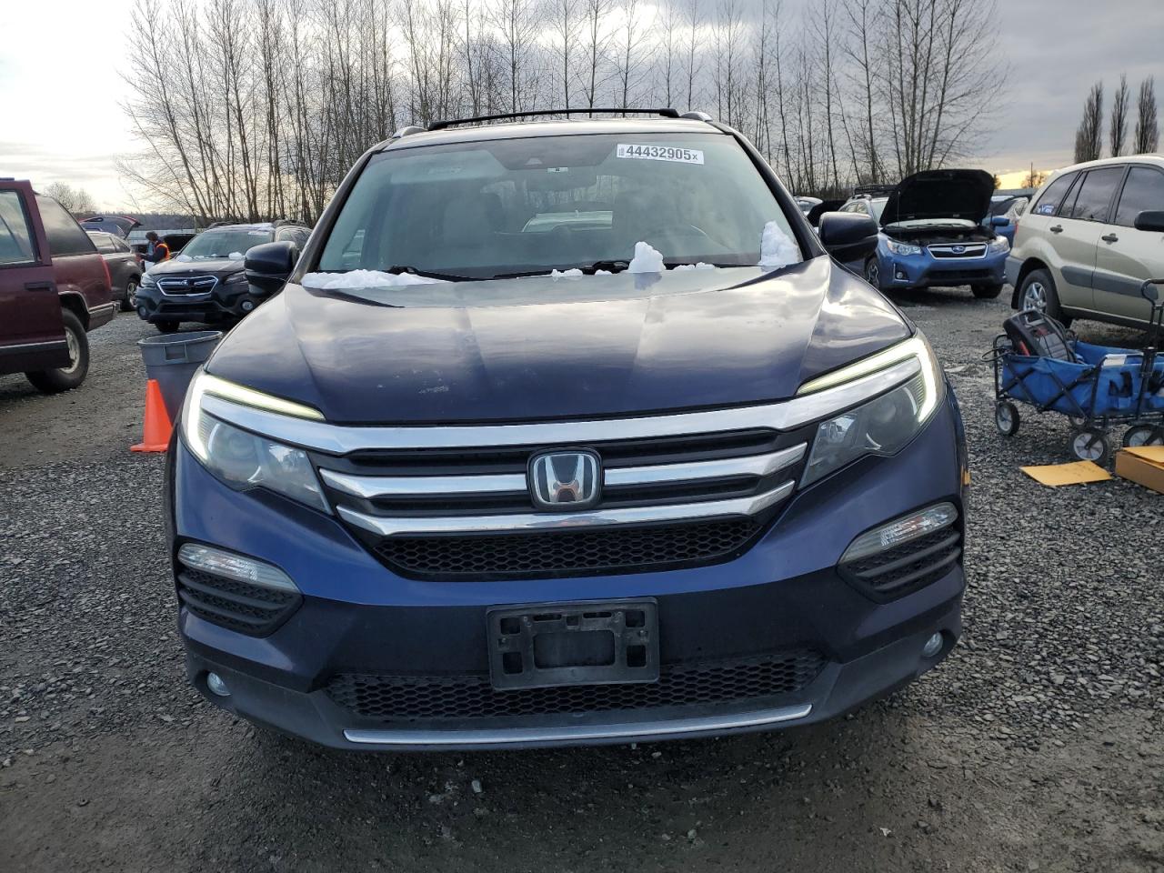 2016 Honda Pilot VIN 5FNYF6H93GB021878 Copart auction photo, rear end damage thumbnail 5