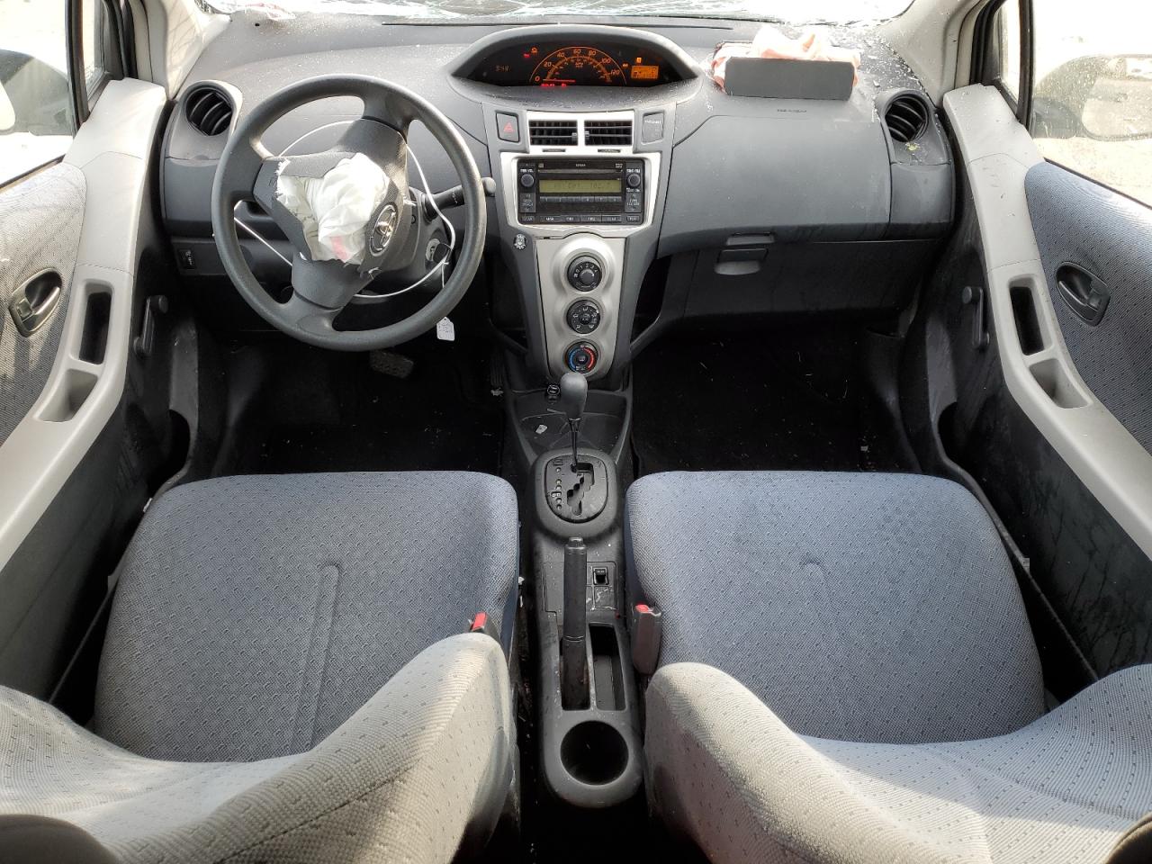 2010 Toyota Yaris VIN JTDJT4K36A5323595 Copart auction photo, front end / side damage thumbnail 8