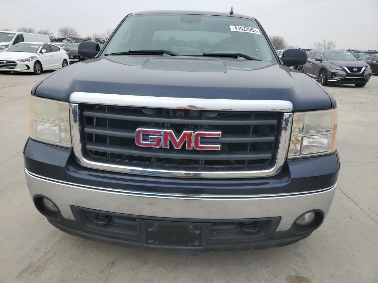 2008 GMC Sierra VIN 3GTEC13078G260613 Copart auction photo, rear end / side damage thumbnail 5