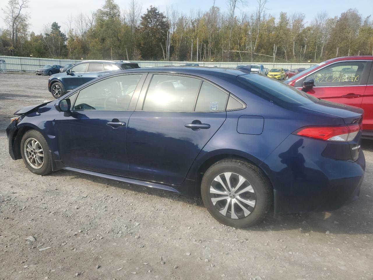 2022 Toyota Corolla VIN JTDEAMDE9NJ051305 Copart auction photo, front end / side damage thumbnail 2