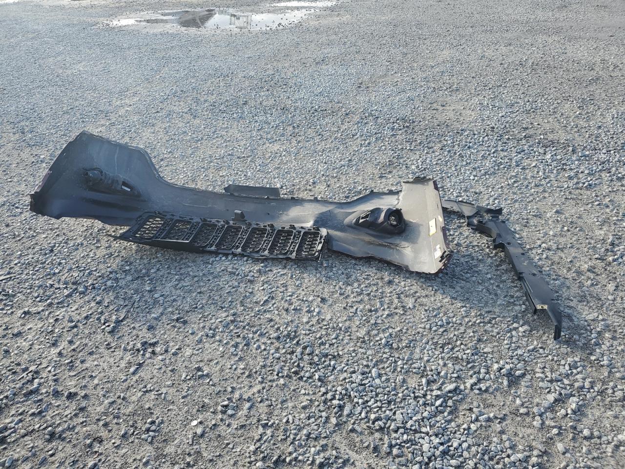 2018 Jeep Grand Cherokee VIN 1C4RJFAG8JC351127 Copart auction photo, front end damage thumbnail 15