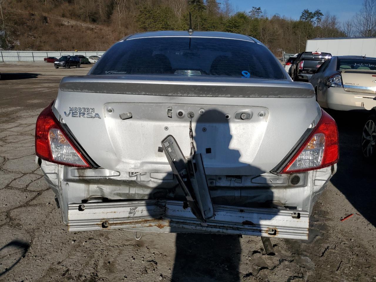 2015 Nissan Versa VIN 3N1CN7AP2FL919323 Copart auction photo, rear end damage thumbnail 6