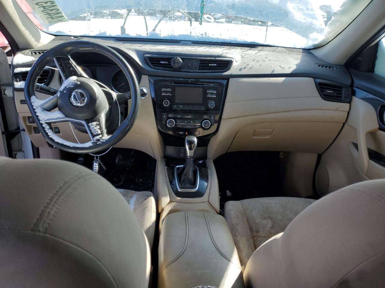 2017 Nissan Rogue VIN KNMAT2MV3HP598682 Copart auction photo, front end / minor dent/scratches damage thumbnail 8