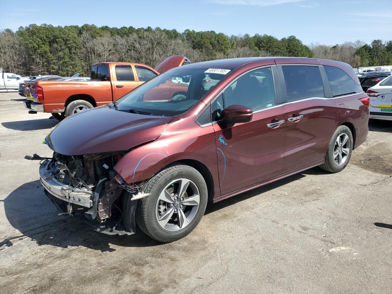 2018 Honda Odyssey VIN 5FNRL6H81JB076891