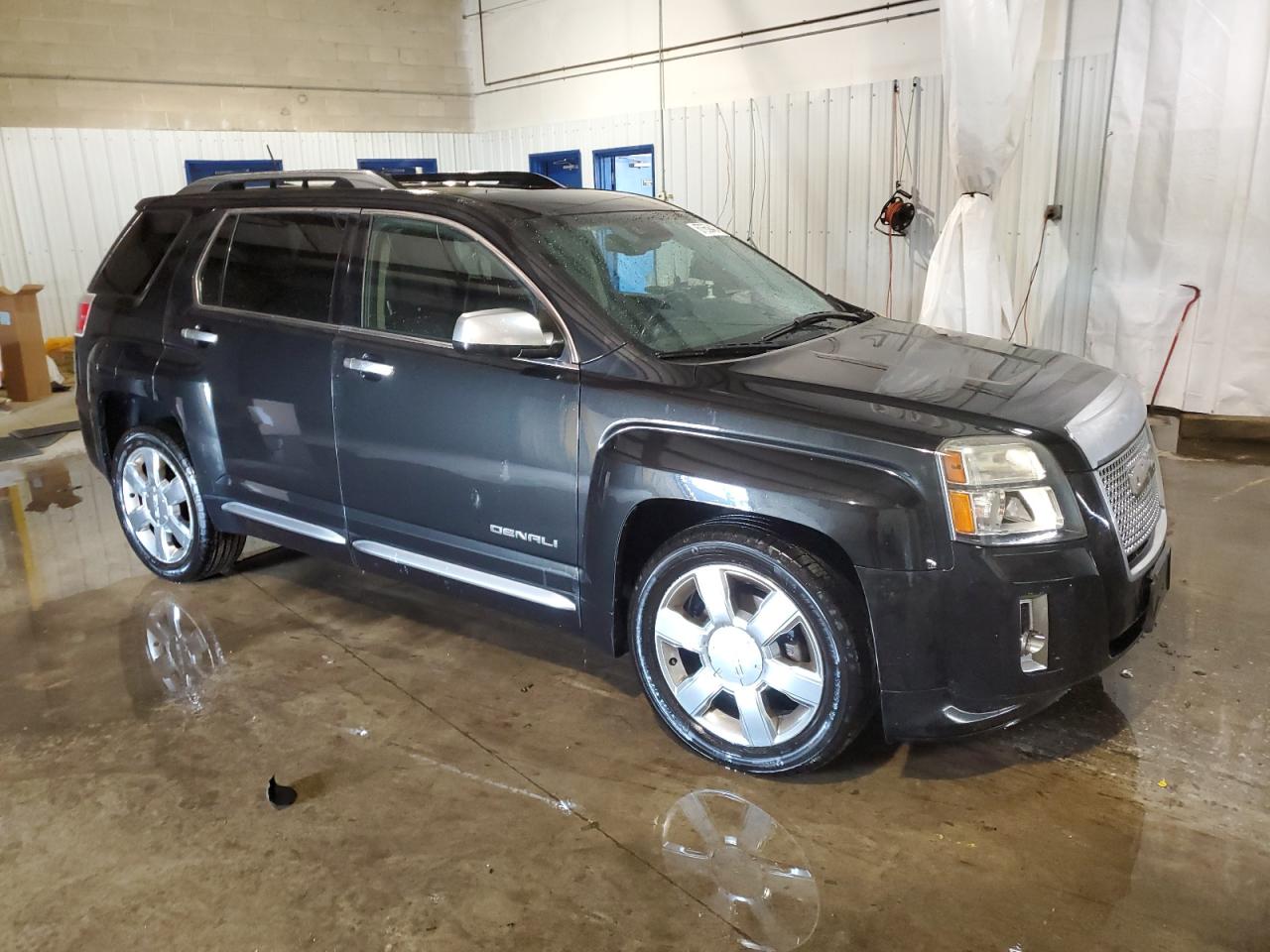2014 GMC Terrain VIN 2GKFLZE35E6299822 Copart auction photo, front end / side damage thumbnail 4